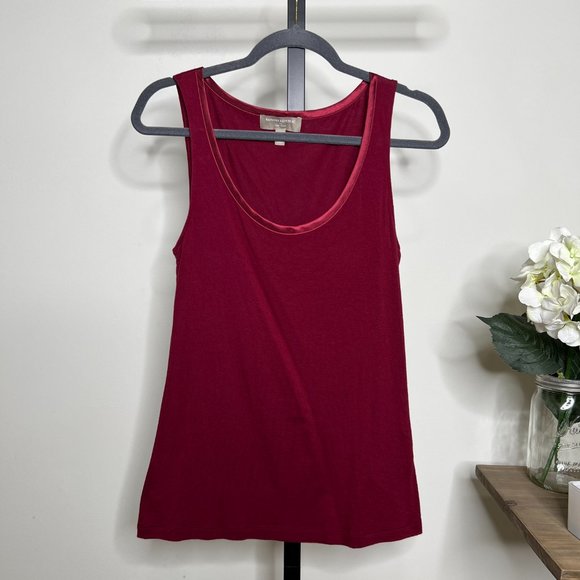 Banana Republic Tops - Banana Republic Scoop Neck Luxe Touch Tank -Medium - Red - Holidays - Satin Trim